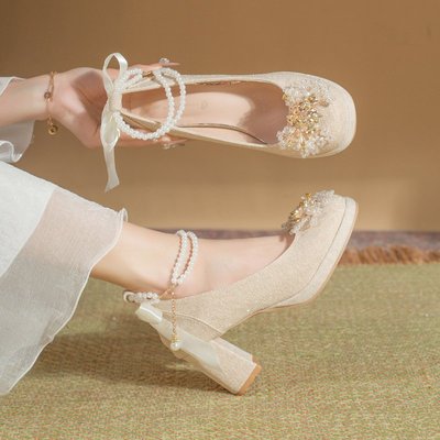 玛丽珍婚鞋新娘鞋禾秀婚纱两穿粗跟小个子订婚高跟鞋不累脚防水台