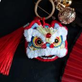 DIY手工醒狮平安符车载挂件刺绣材料背包钥匙扣送男女友生日礼物