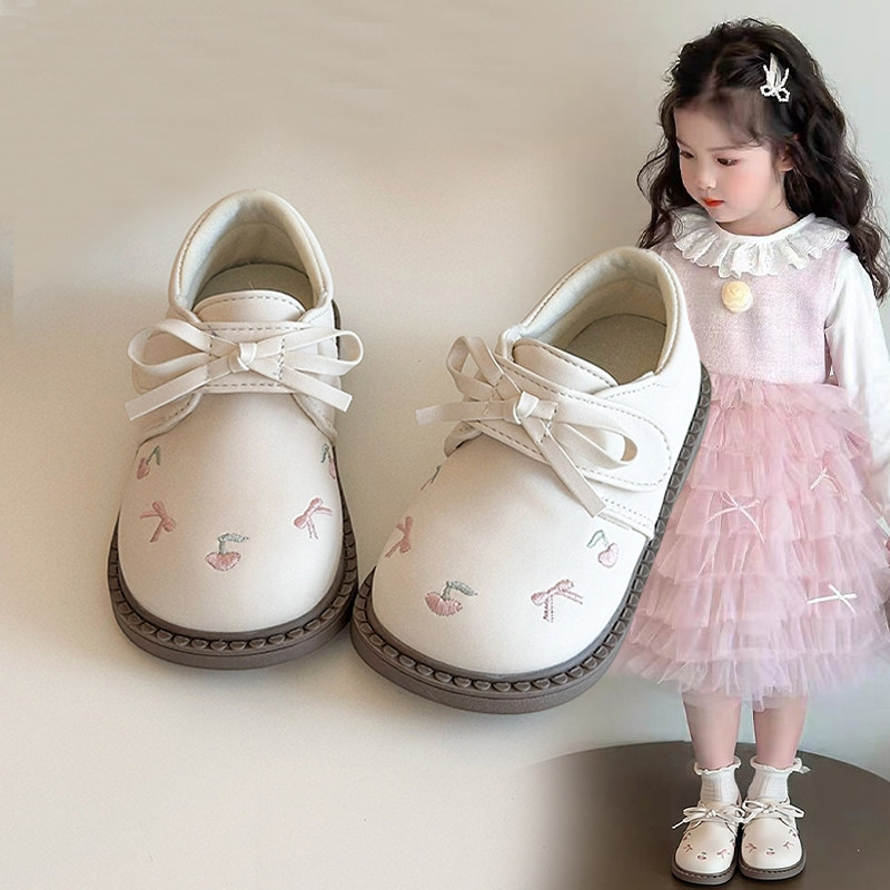 女童皮鞋2026新款春秋儿童刺绣公主鞋女孩单鞋宝宝鞋子软底豆豆鞋,童鞋/婴儿鞋/亲子鞋,皮鞋,淘宝优惠券,粉丝福利购,淘宝优惠卷