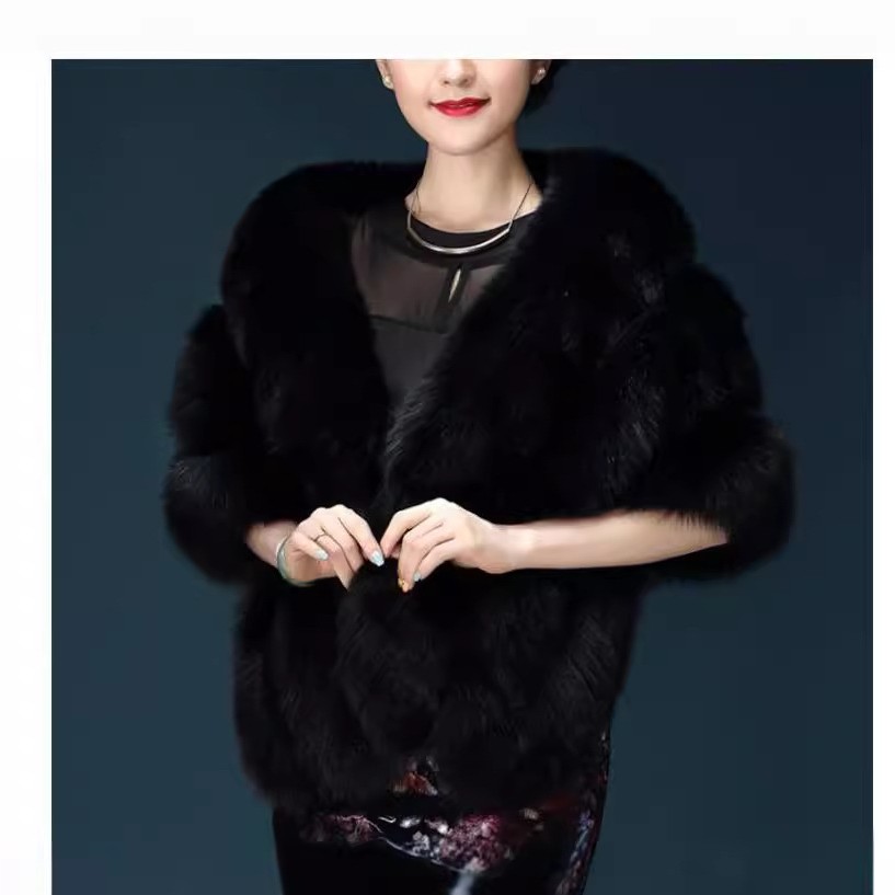 欧美热卖秋冬仿狐狸毛皮草披肩女婚纱披风礼服新娘斗篷皮草外套女