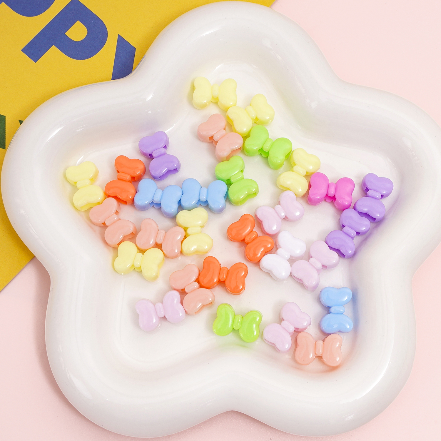 亚克力清新蝴蝶结大孔珠子配饰