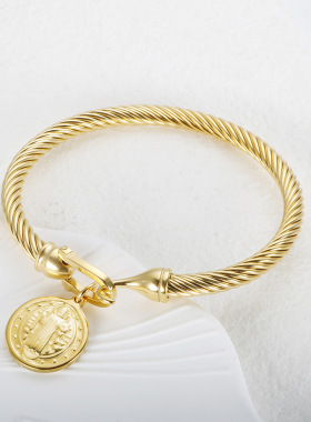 潮流欧美ins风设计感百搭气质手饰扭线U型钩钛钢手镯饰品圣母手环