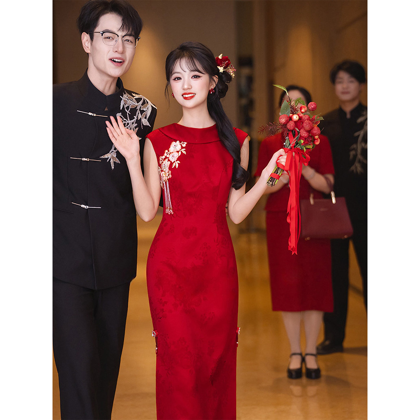 新中式旗袍敬酒服新娘高端轻奢高级感结婚订婚礼服裙酒红色回门服