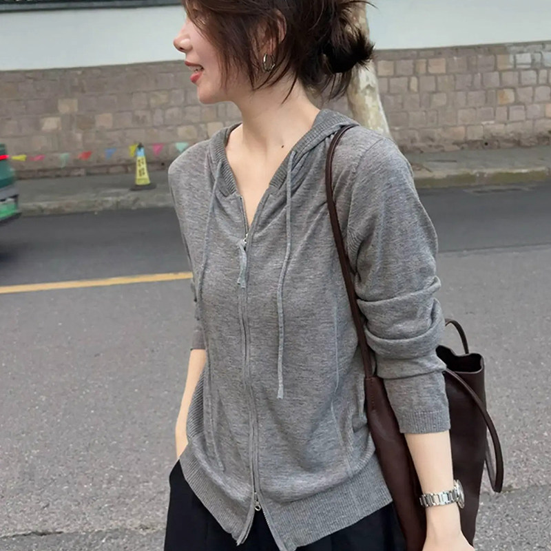 韩系连帽针织拉链开衫毛衣外套女