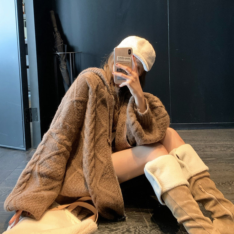 秋冬连帽针织开衫女毛衣外套长袖宽松外搭麻花慵懒风复古加厚上衣