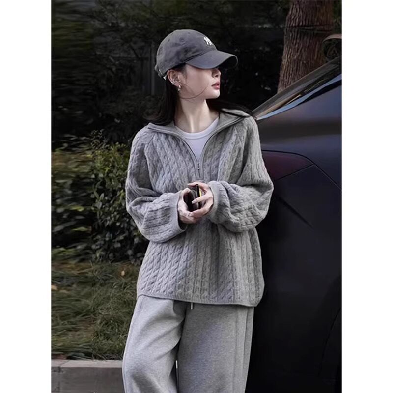 灰色半拉链麻花套头毛衣女秋冬季高级感宽松高领针织衫老钱风上衣