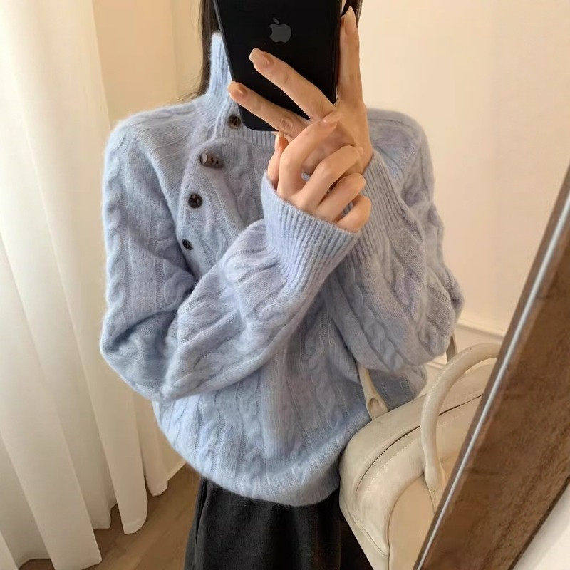 蓝色加厚麻花高领毛衣女秋冬可外穿内搭慵懒宽松针织衫牛角扣上衣