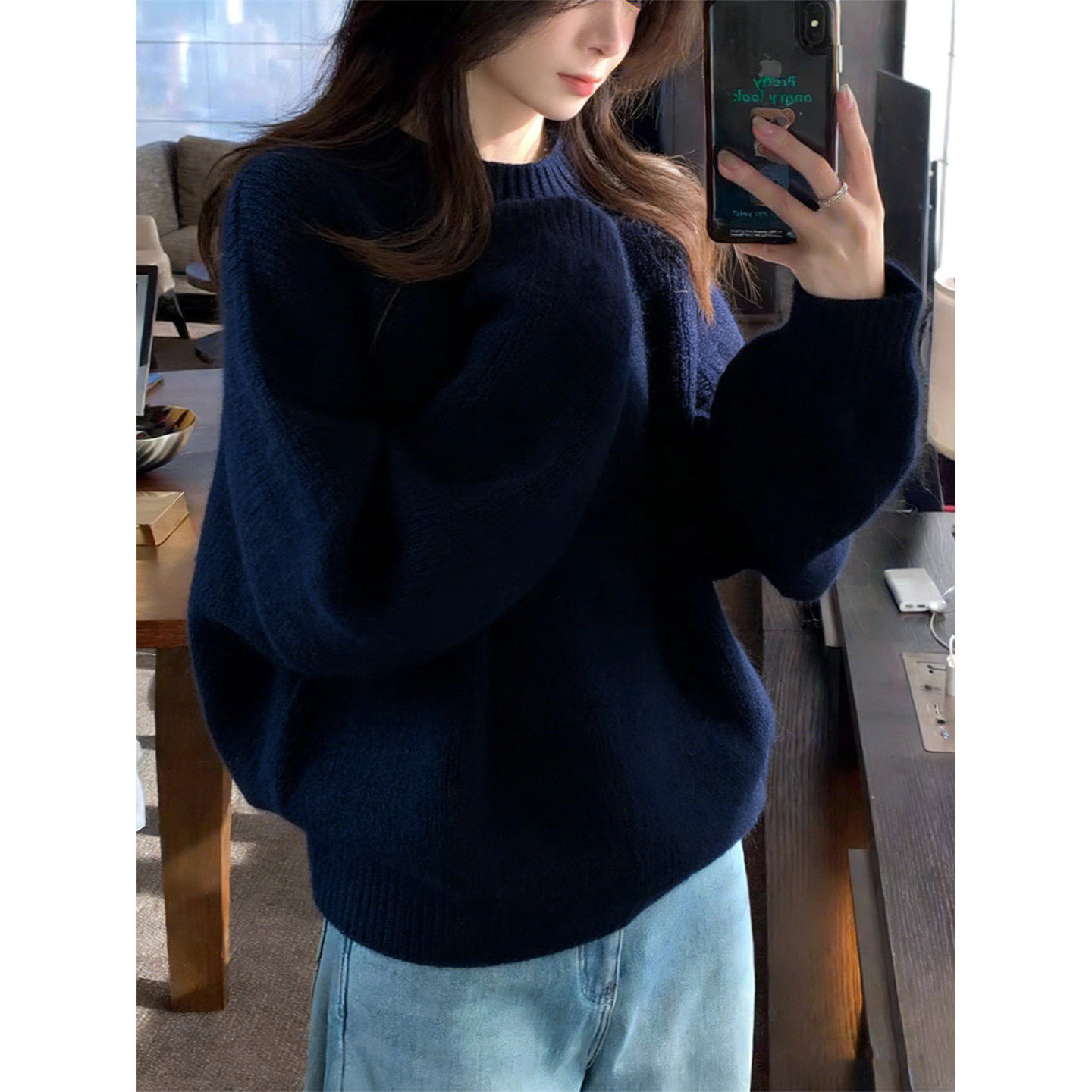 复古高级感藏蓝色圆领毛衣女秋冬