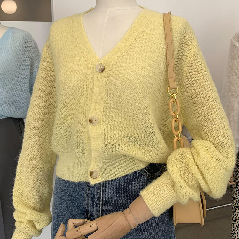 法式v领针织开衫薄款女秋季宽松外穿气质显瘦叠穿外搭短款bm上衣