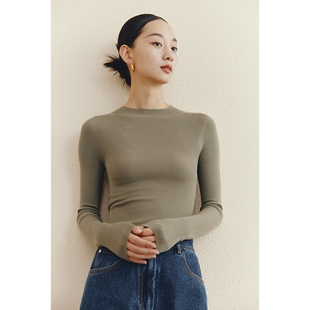 日系气质灰绿色半高领内搭针织衫秋冬薄款毛衣打底衫修身显瘦上衣