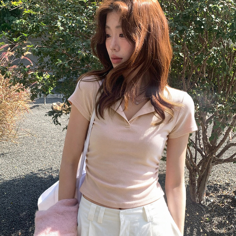 韩系粉色正肩v领短袖t恤女初夏独特漂亮小个子修身收腰短款小上衣