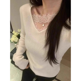 法式白色V领蕾丝针织羊绒衫女秋冬气质修身短款打底毛衣内搭上衣
