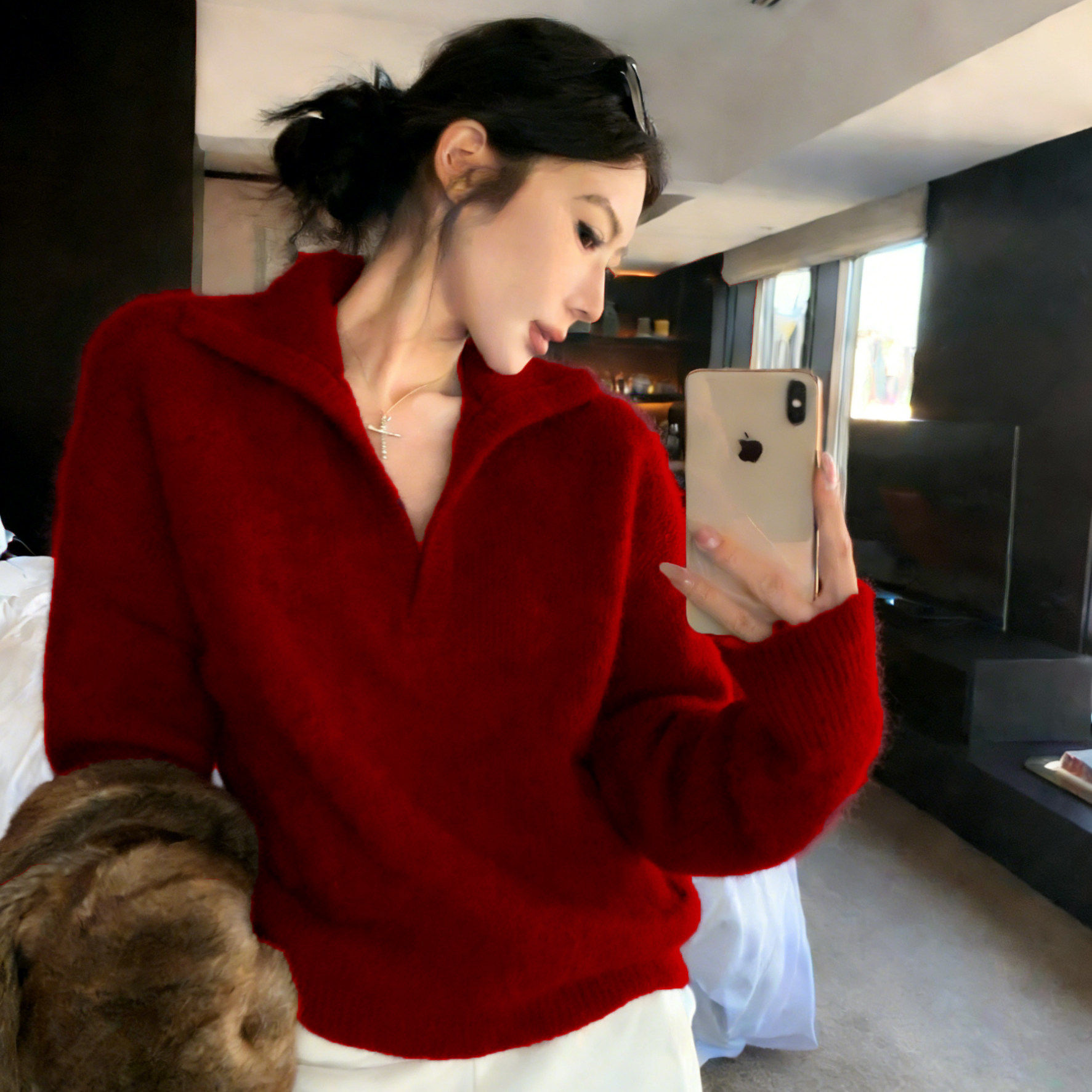 韩系v领软糯红色毛衣女秋冬巨好看宽松翻领针织衫内搭高级感上衣