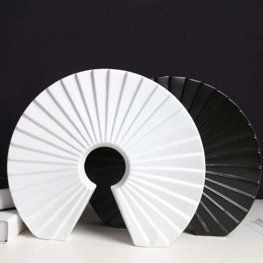 现代简约陶瓷花瓶摆件橱窗玄关客厅软装设计陶瓷饰品