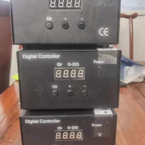 议价Digital CONTROLLER控制显示器，字光源控制器可维修