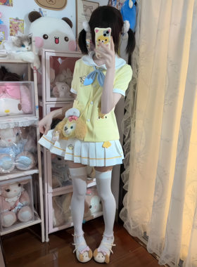 张不烦原创【小黄鸡】可爱卡通黄色娃娃领短袖套装