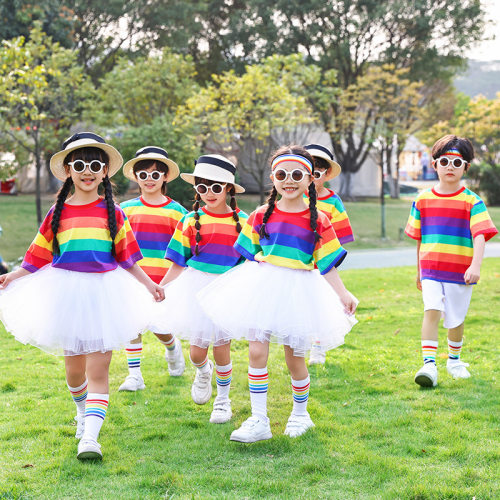 六一儿童表演服彩虹条演出服小学生幼儿园运动会啦啦操毕业季班服