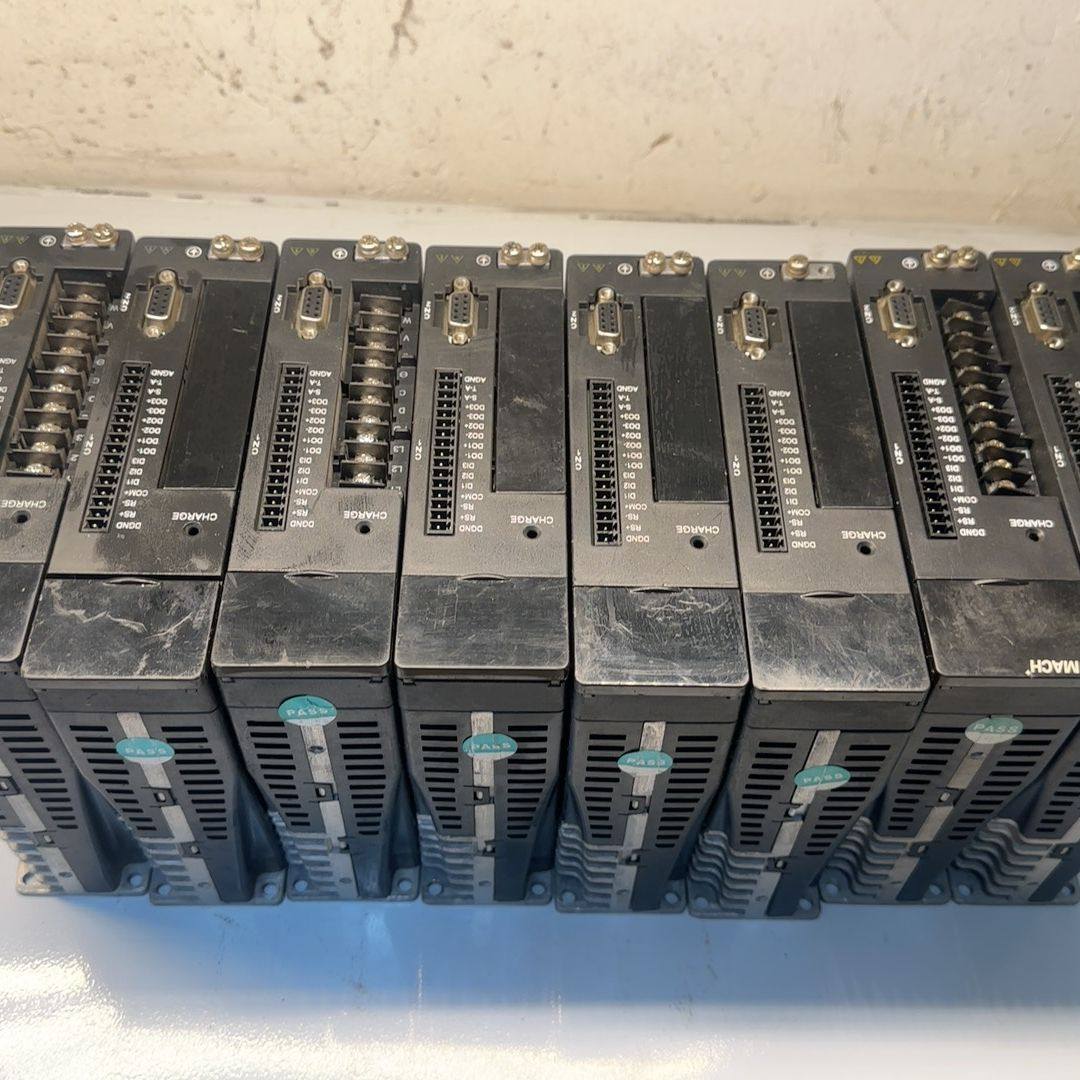 伺服驱动器 型号EPS-BS-0D20AA-0014-A