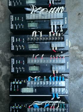 东方VEXTA无刷电机驱动器 FBLD40C  四台