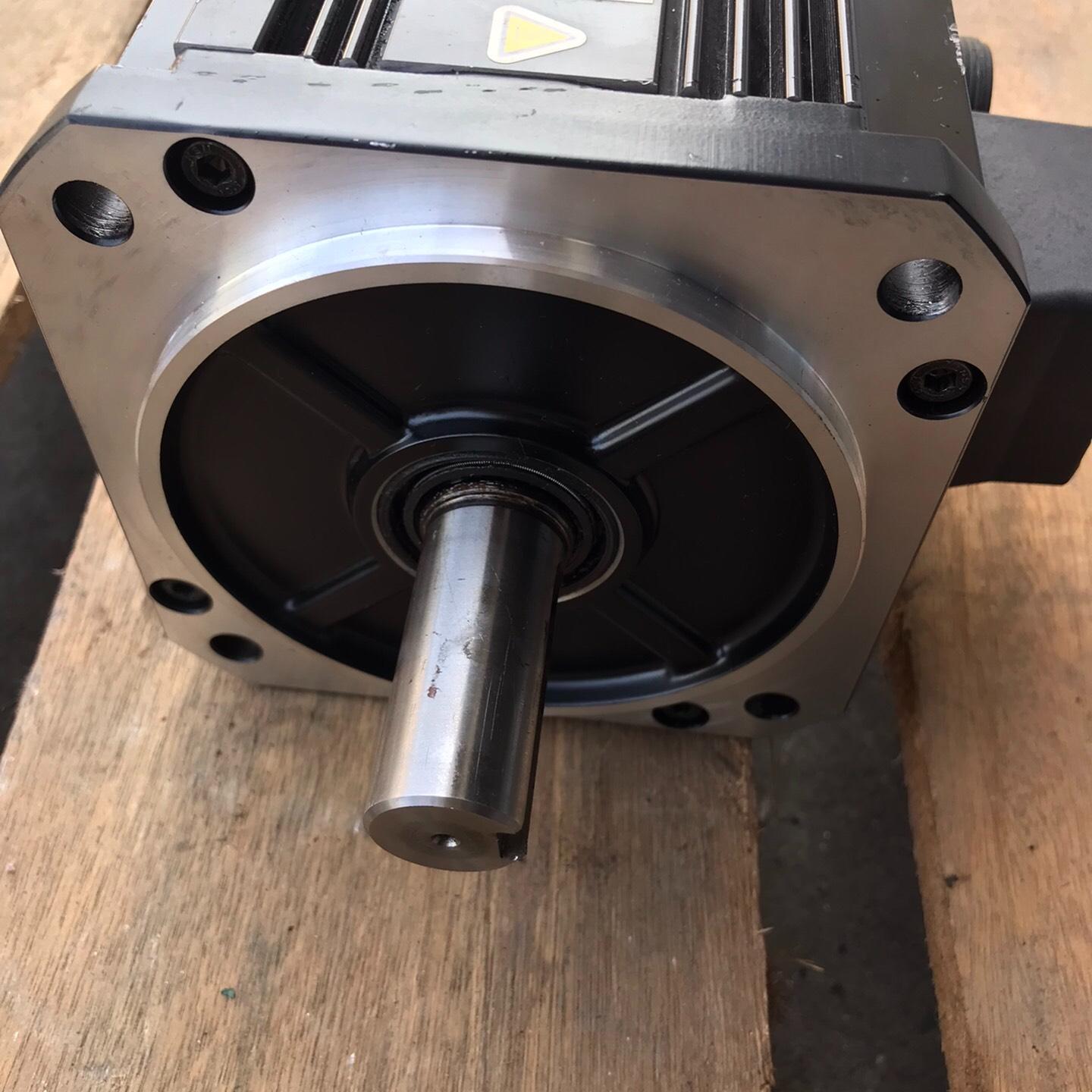 松下MDME102GCGM拆机伺服电机一个 1KW 外观实拍