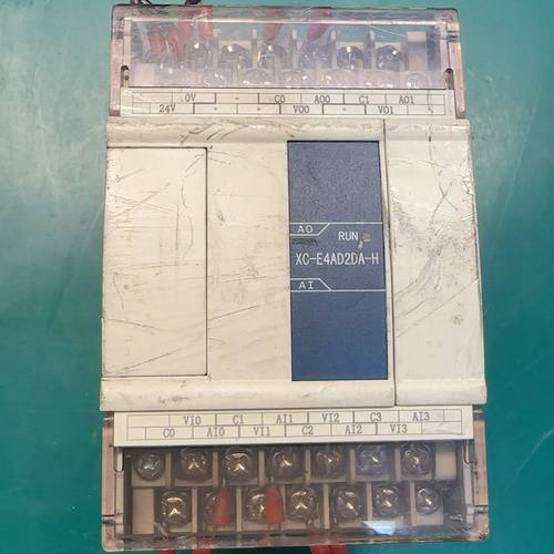 XC-E4AD2DA-H扩展模块 实物拍摄 。外
