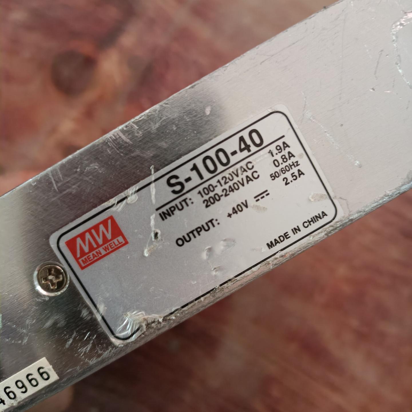 明纬电源S-100-40  40V2.5A100w 开关电源