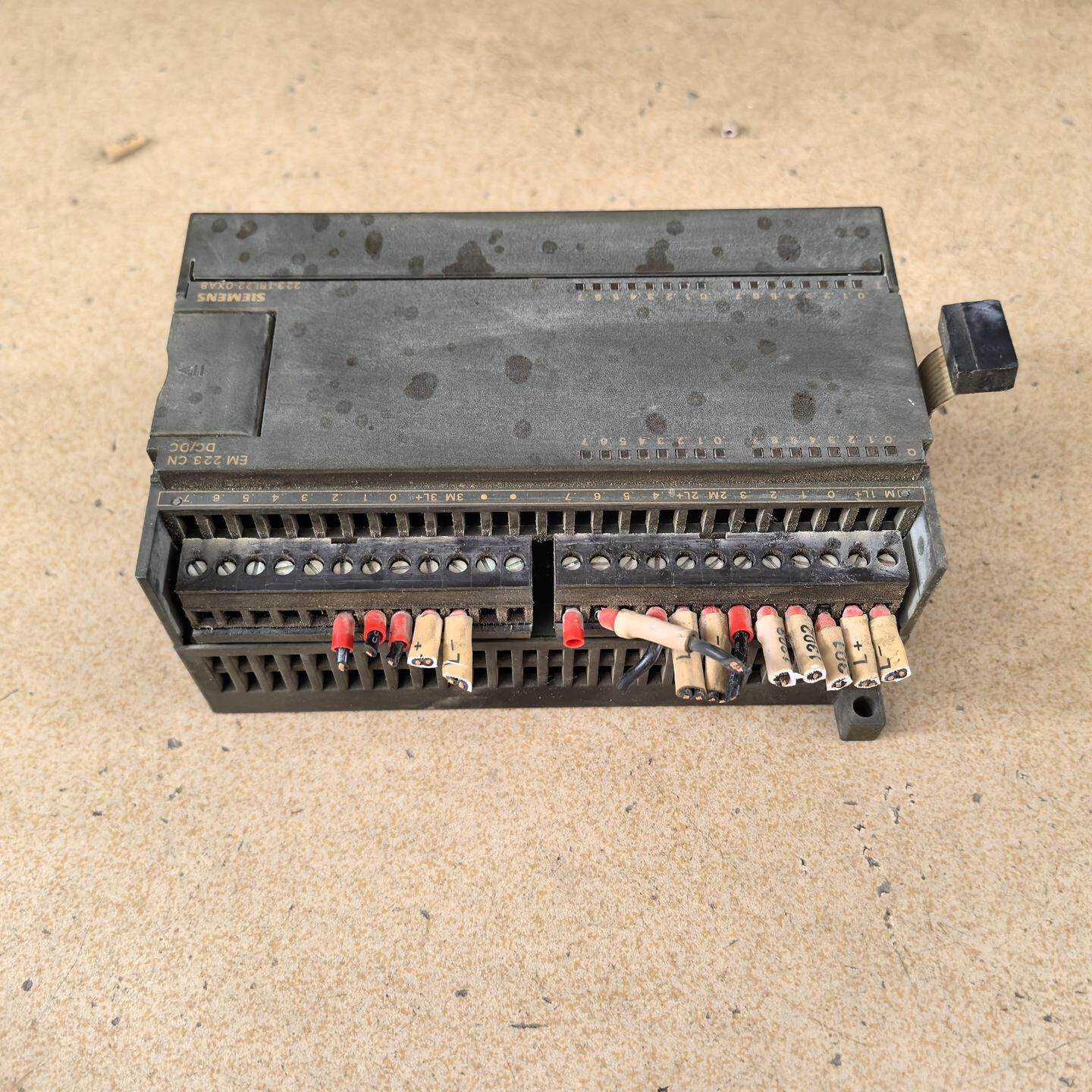 PLC模块 型号 6ES7 223-1BL22-0XA