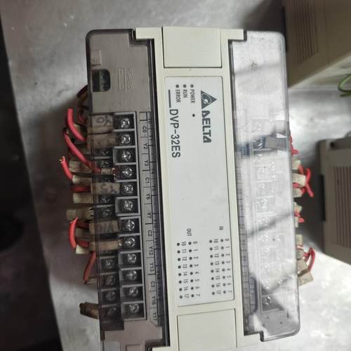 台台达PLC  dvp32es00r2 成色漂亮