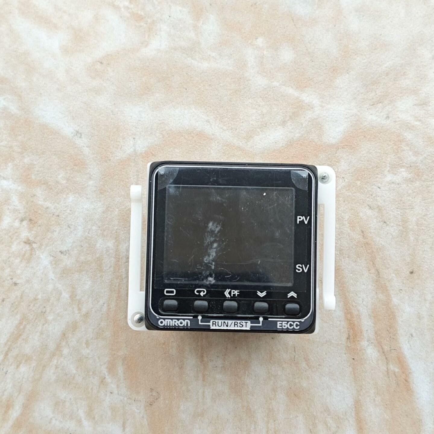 欧姆龙程序型温控器E5CC-TCQ3DSM-001