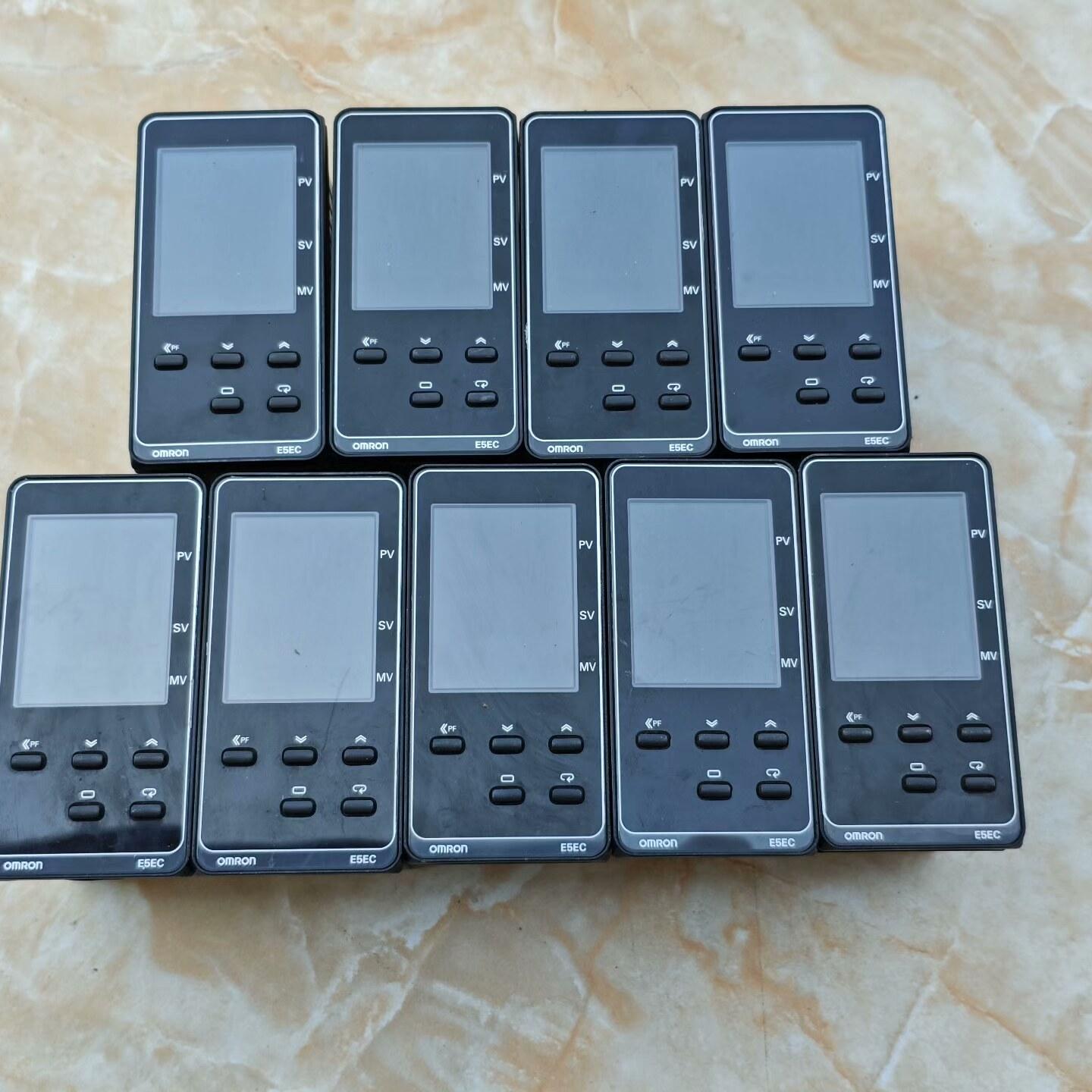 OMRON欧姆龙温控器 E5EC-RR2ASM-808