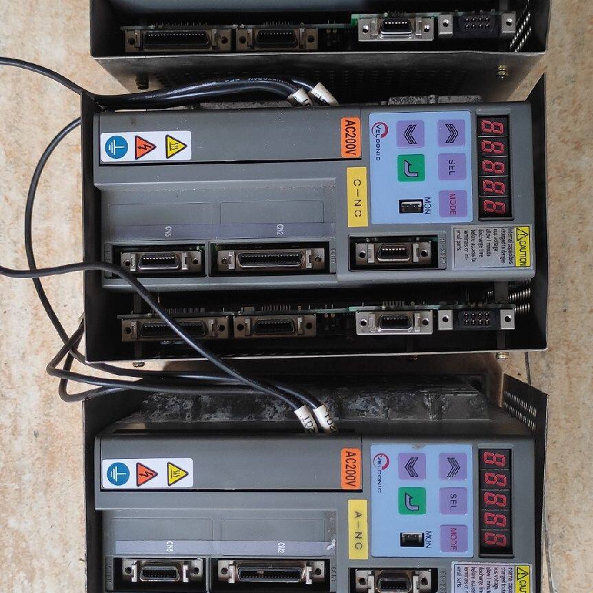 日本东荣伺服驱动器VLNBT-006P2V-EXX