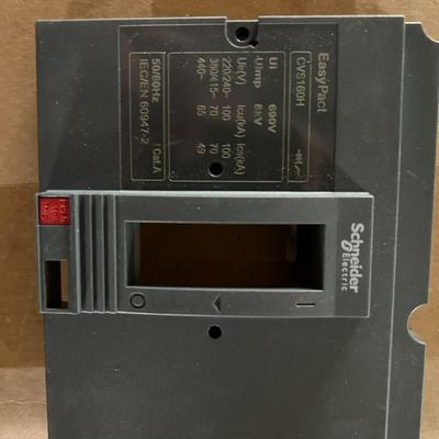 施耐德塑壳断路器CVS面盖激光新款