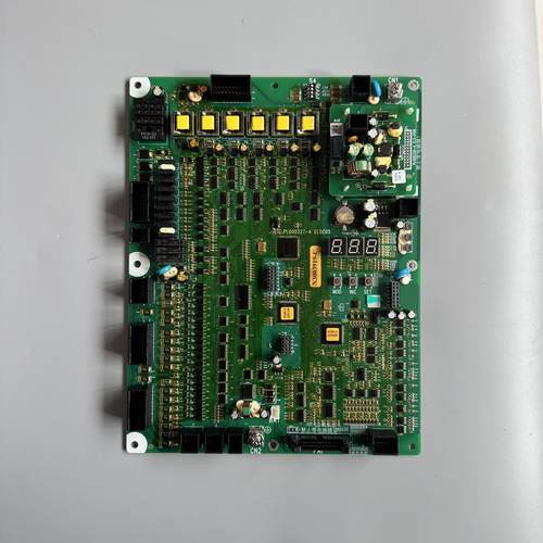 日立电梯ELSC05主板 型号PL000327-A 实物如图