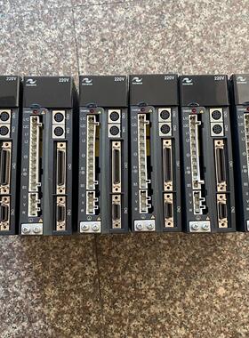 IS500AS2R8I-212 汇川伺服驱动器 拆机 功