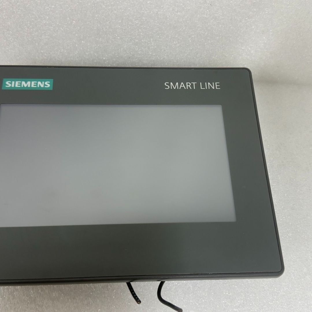 SMART 700IE V4触摸屏6AV6 648-0