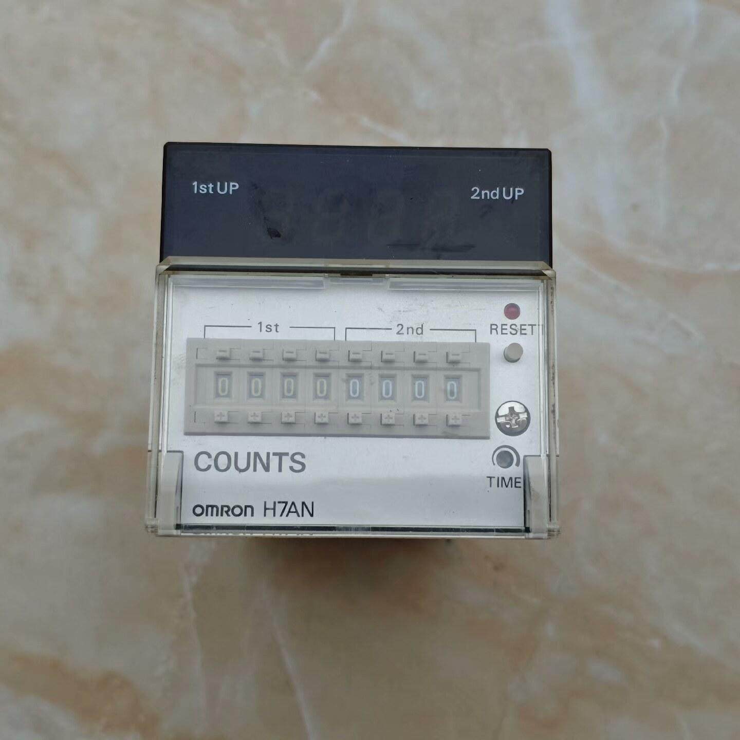 欧姆龙电子计数器H7AN-W4D 100-240VAC