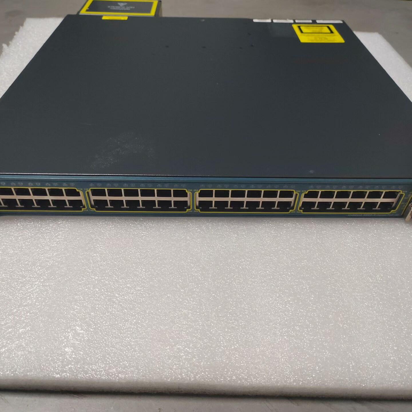 思科WS-C3560E-48PD-SF  48口千兆交换机