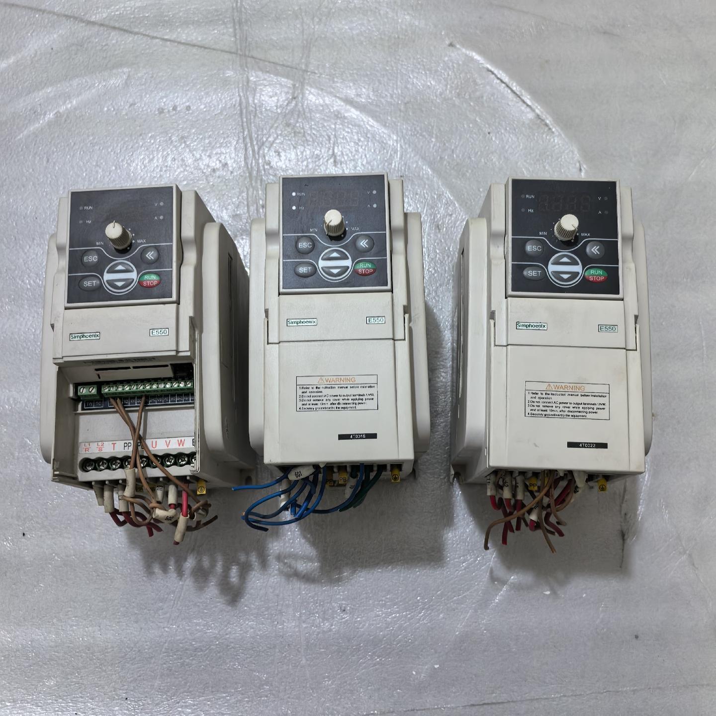 四方变频器 E550-4T0015.  1.5KW.  (3