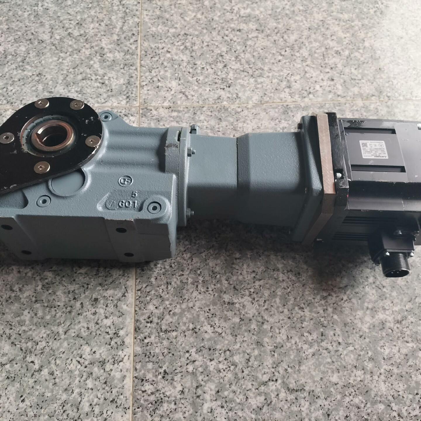 出售SEW-EURODRIVE和电机组合