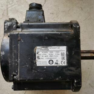 R88M S2实物照 1M1K520T