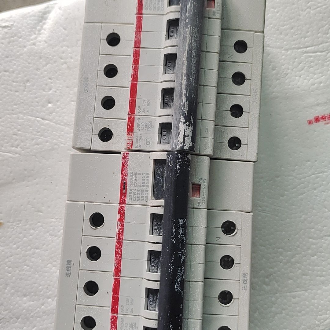 过欠压 SH203-NA  C40