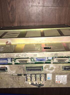 安川机器人伺服驱动器CACR-IR020202F YASKA