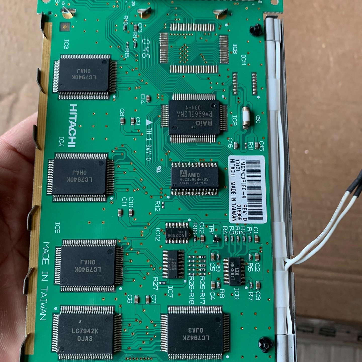 HITACHI日立工业液晶屏LMG7420PLFC-X