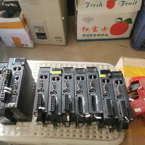 汇川伺服驱动器 SV635NT5R4I 1.5KW 成色如图