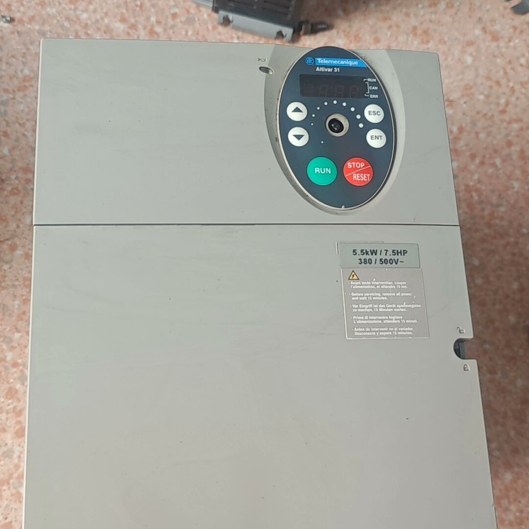 5.5千瓦变频器处理 功能包好 不