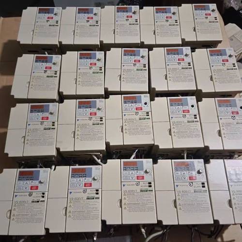 安川变频器CIMR-V7AT40P7 拆机包好 0.