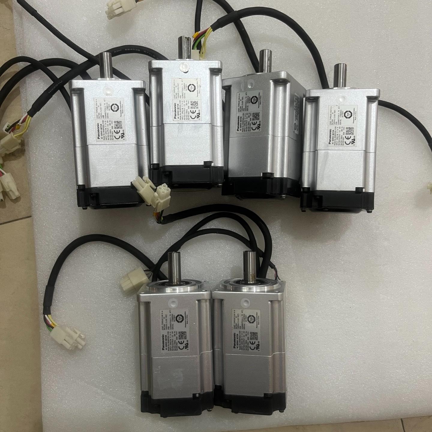 伺服电机MHMF022L1V2M 实物图片 功能包好