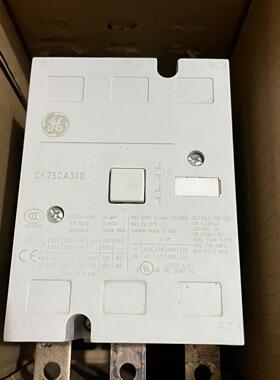 GE通用接触器 CK75CA300 CK95BE300原