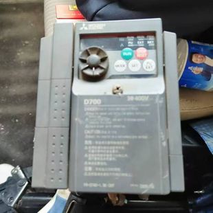 CHT 变频器 1.5K D740 1.5KW