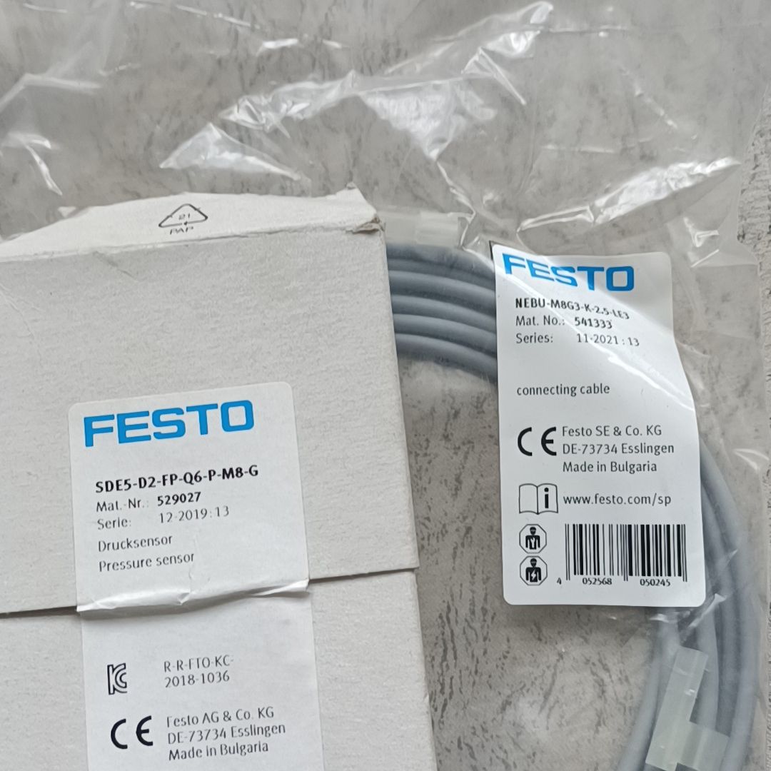 费斯托压力传感器SDE5-D2-FP-Q6-P-M8-G